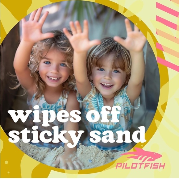 Sand Removal Bag & Mitten - Picture 4 of 9